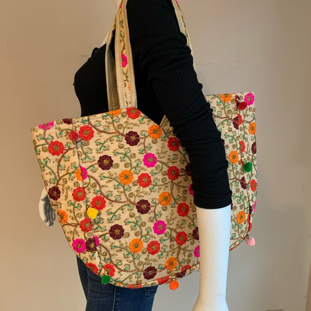 New Elegant Floral Bag